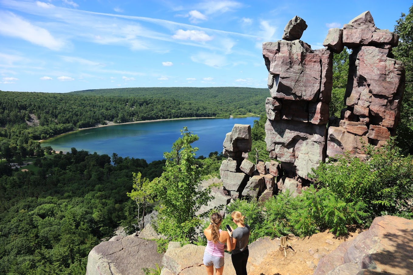 Photo of Devil's Doorway Rock Formation