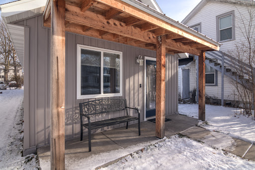 Junebug Rentals – Eau Claire - Thumbnail