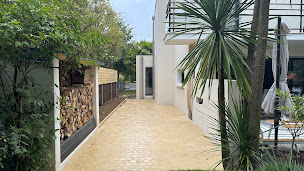 Photo n°13 de Garden Park Concept - Agence Rennes Est - Revêtements extérieurs de qualité à Châteaugiron (Constructeur de terrasses)