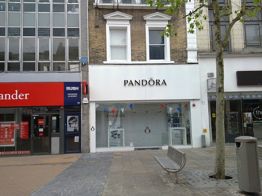 Pandora Croydon - Thumbnail