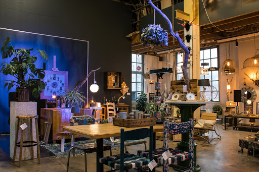 MindsZ Gallery & Upcycle Werkplaats - Thumbnail