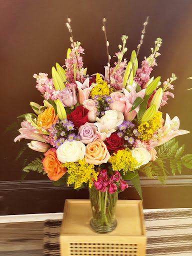 Duff's Flowers & Gifts - Thumbnail