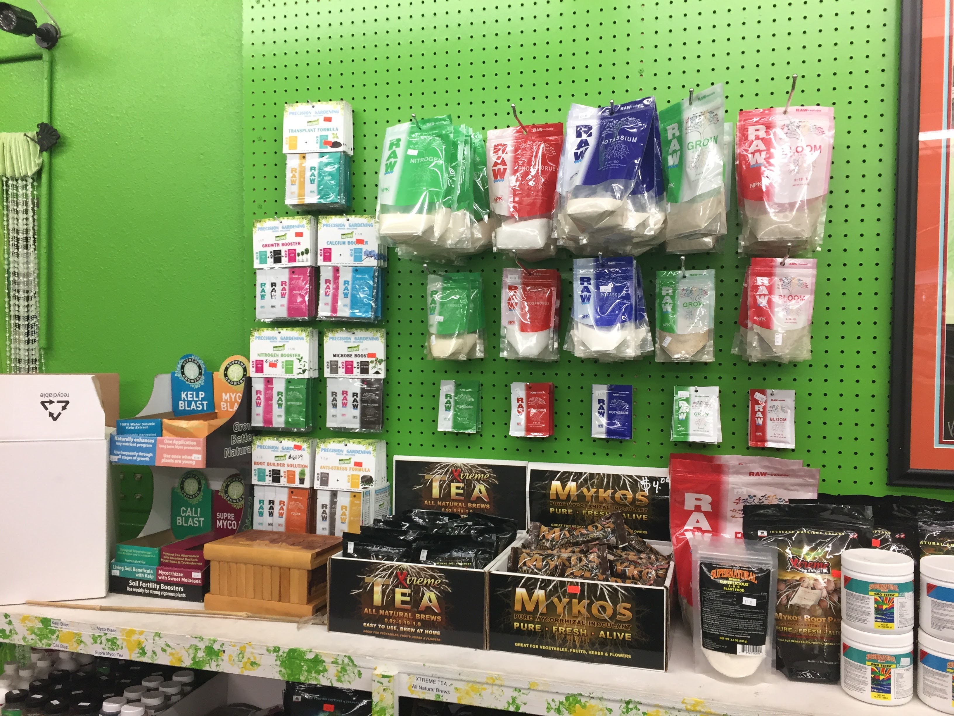 Mark's Hydroponics And Organic Gardening