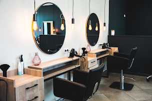 Photo n°1 de COIFF.CLUB by Patricia à La Tour-du-Crieu (Salon de coiffure)