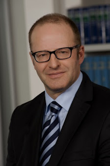 Rechtsanwaltskanzlei Peter K. Sulzmann Dudenhöfer Str. 10, 63500 Seligenstadt