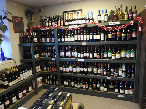 Snake Bite Liquors LLC - Thumbnail