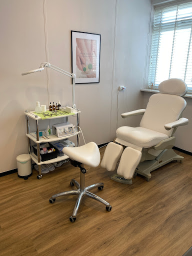 KD-pedicure Treat4Feet - Thumbnail