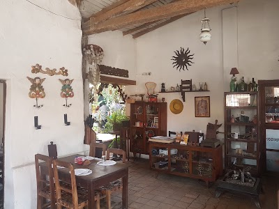 Photos of El Aljibe