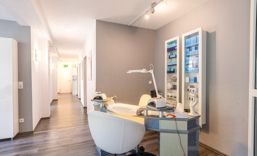 Beauty & Wellness Lounge Inh. Bianca Bahndorf - Thumbnail