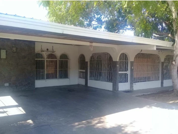 Hostal Argañal