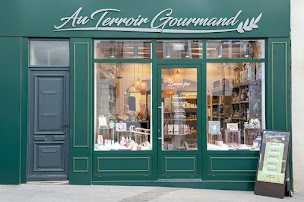 Photo n°1 de Au Terroir Gourmand à Villers-Cotterêts (Caviste)