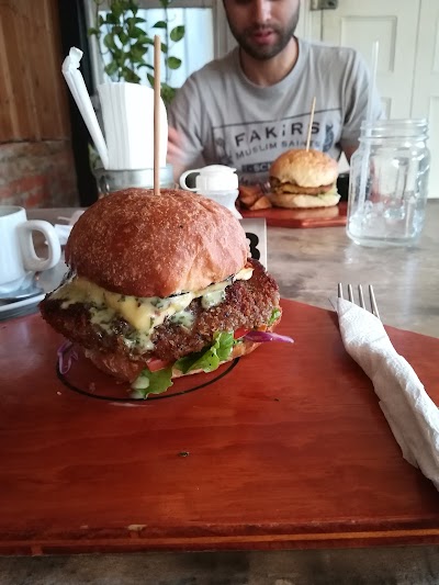 Photos of Caf&eacute; 1330
