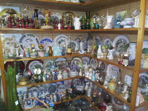 Family Heirlooms - Thumbnail