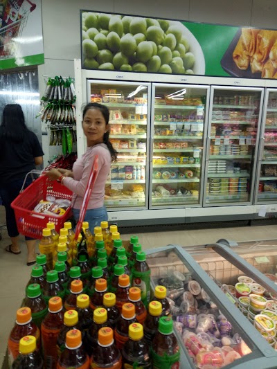 Photos of Ratana Plaza