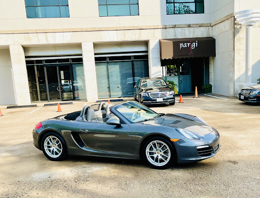 Performance Autos - Visual
