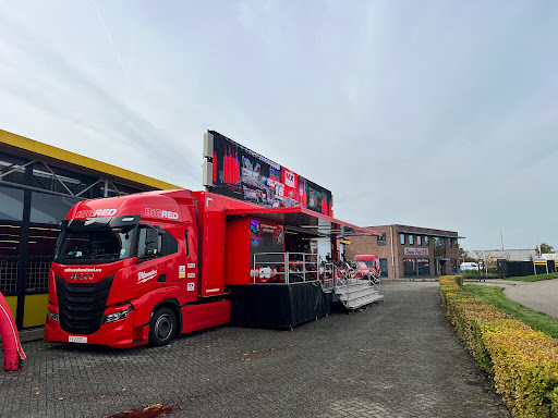 Hendriks Uden - onderdeel van Polvo Gallery - Netherlands
