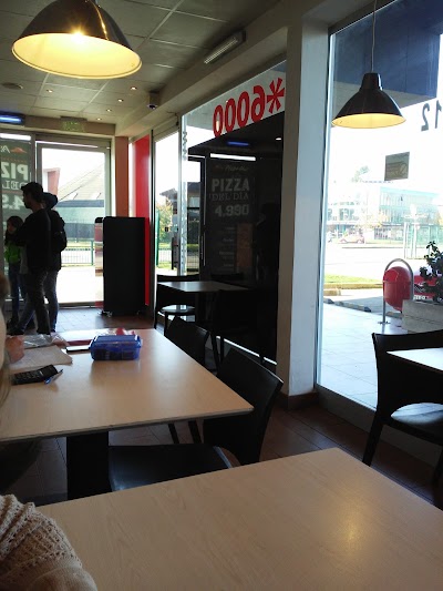Photos of Pizza Hut Barrio Ingl&eacute;s