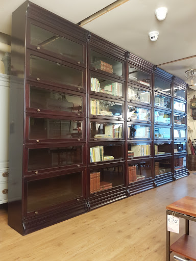 slats Antiques - Thumbnail