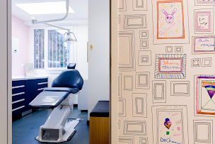 Photo n°3 de Dr Caroline Chamard à Villeurbanne (Orthodontiste)