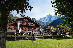 Photo n°2 de Chalet Hotel Le Castel à Chamonix-Mont-Blanc (Restaurant français)