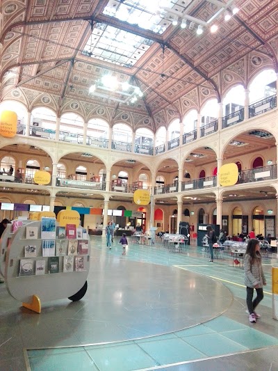Photos of Biblioteca Salaborsa