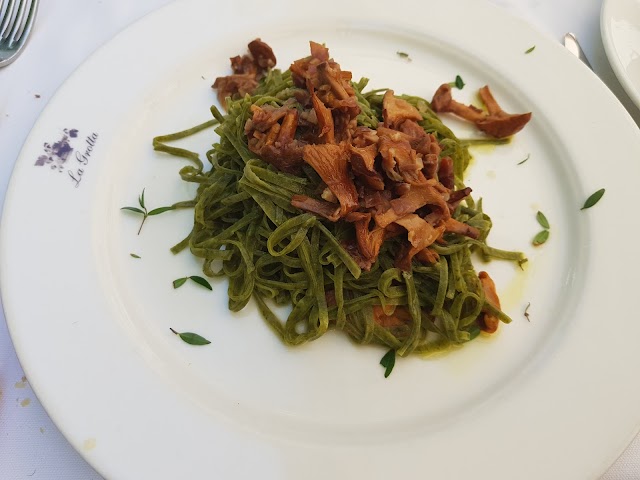 Ristorante Trattoria La Grotta dal 1918 "da Bruna & Figli"