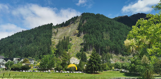 Queenstown Lakes District Library - Thumbnail