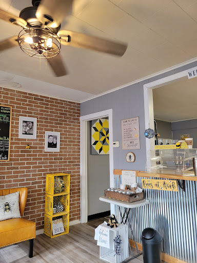 The Bee Hive Java House - Visual