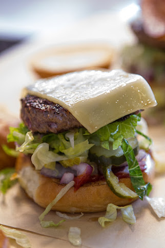 Little Big Burger by null