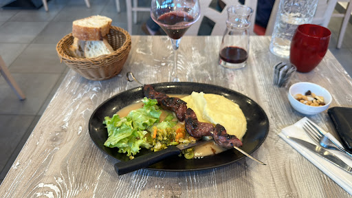 Photo 12 - Atypik Bistro
