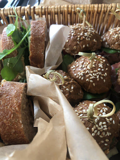 versnapering catering & Utrechtse Sportkrant - Thumbnail