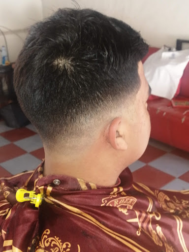 Peluquería y barberia pelón - Thumbnail