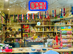 Photo n°3 de Livraisons Épicerie à Saint-Laurent-sur-Saône (Marché de nuit)