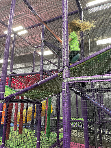 Altitude Trampoline Park - Cincinnati-Anderson - Thumbnail