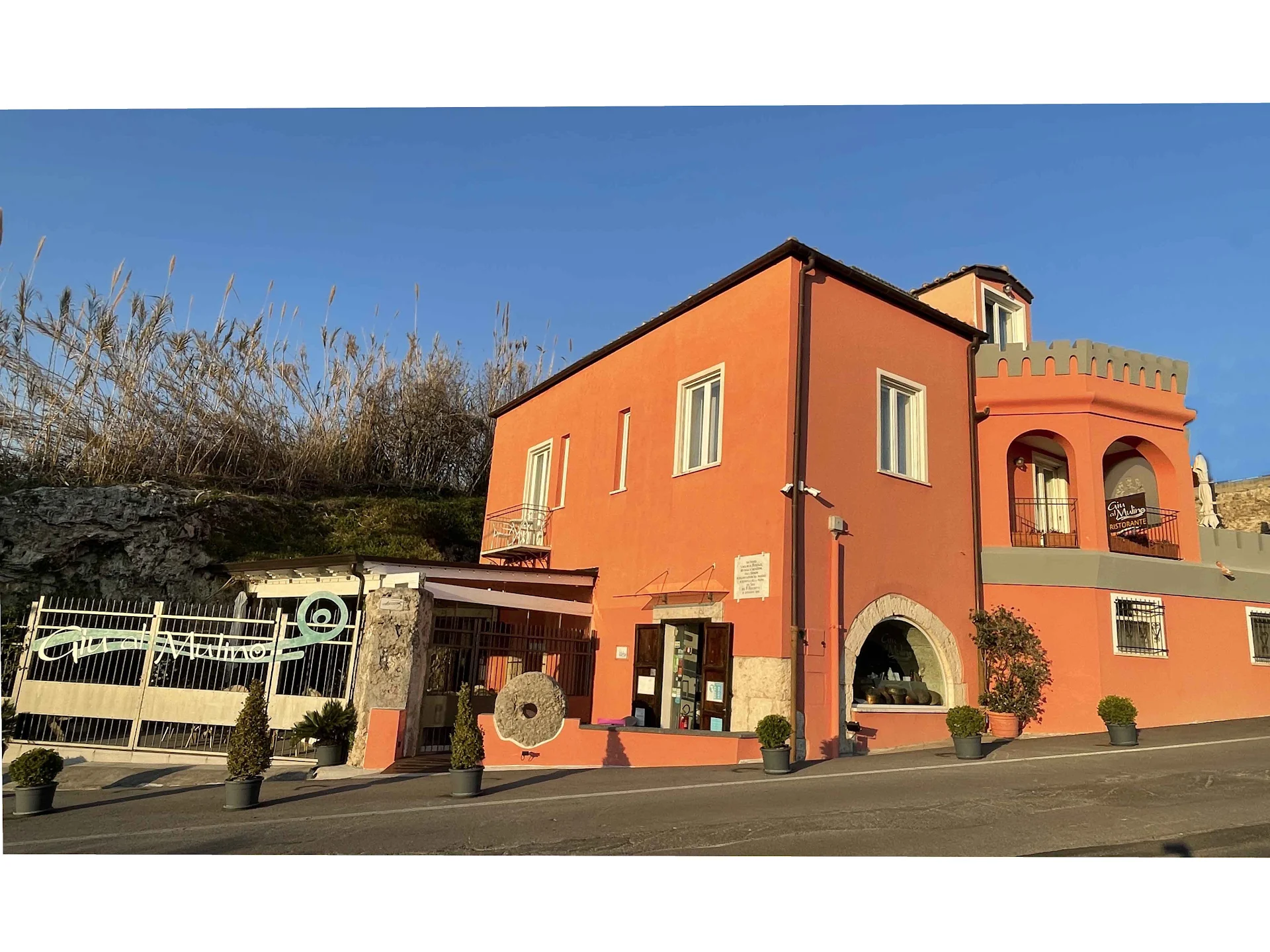 Giu al Mulino Locanda Contemporanea