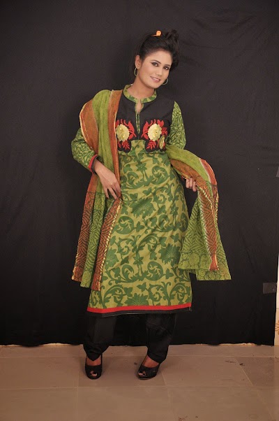 Photos of AB Fashion Maker
