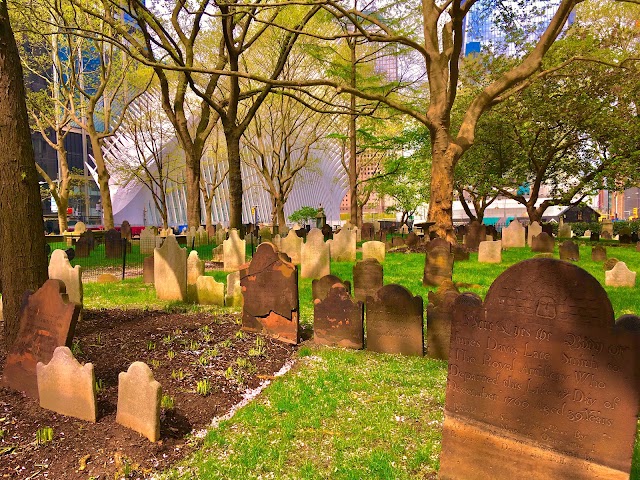 Saint Paul's Churchyard