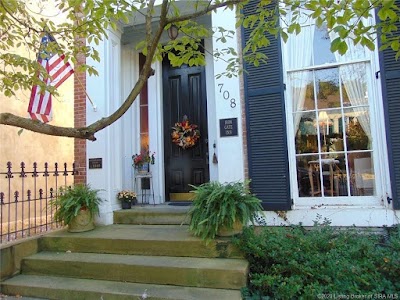 Iron Gate Inn Bed & Breakfast