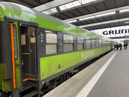 FlixTrain - Visual