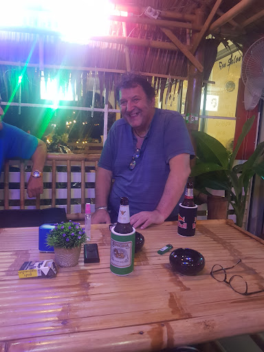 Gigi Bar