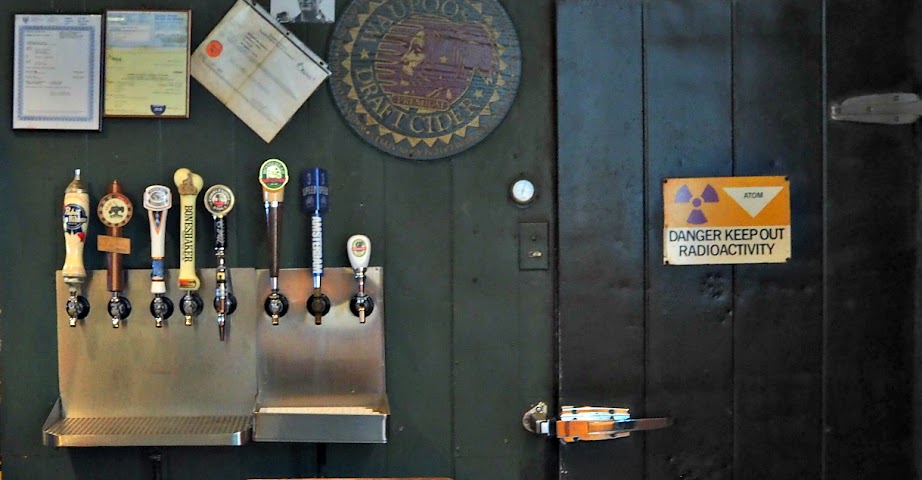 Dominion Tavern by null