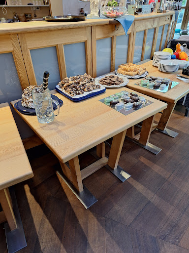 TAVERNA DELPHI - Visual