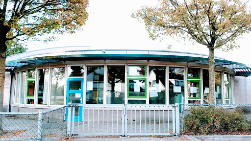Public Elementary School Kolmenscate - Thumbnail