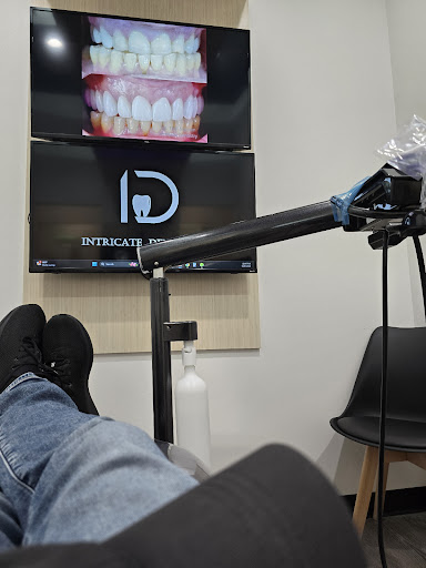 Intricate Dentistry - Implant & Aesthetic Dentist - Thumbnail