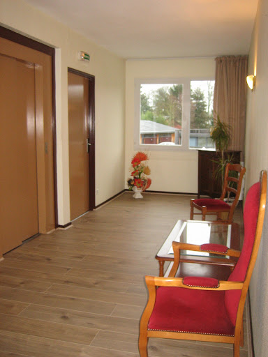 Photo de Résidence Services Séniors La Vie Paisible Indre 36 (Calme, sérénité, sécurité, accompagnement) à Vineuil (36110)