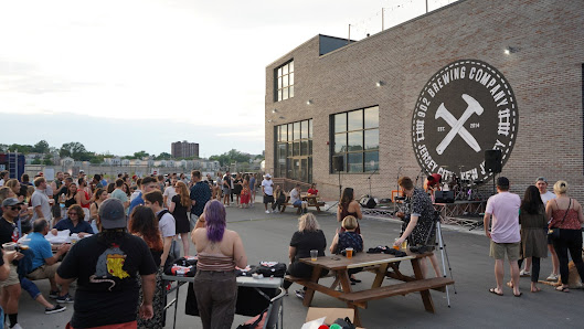 902 Brewing Co . 101 Pacific Ave, Jersey City, NJ 07304, United States