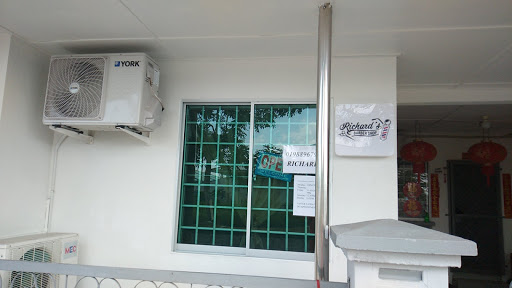 Richard's Barber Shop Miri