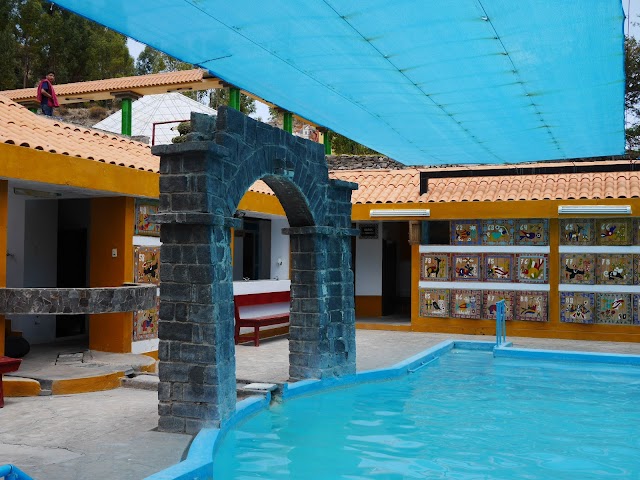 Aguas Termales la Calera