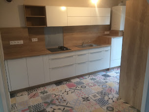 Photo n°12 de Easyl Cuisines à Bains-sur-Oust (Magasin de meubles de cuisine)