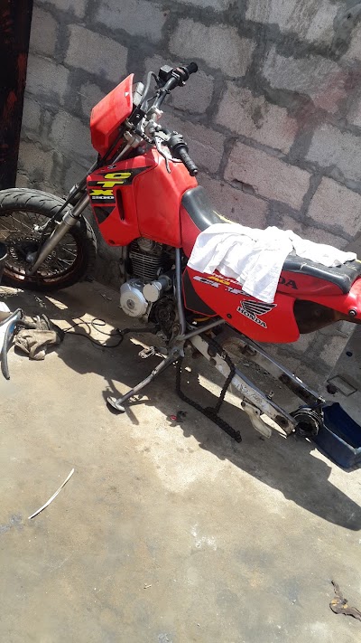 Photos of Oficina de Repara&ccedil;&atilde;o de Motas B-RODAS💨